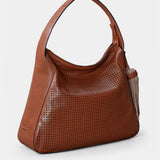 Bolso de hombro en piel troquelada cognac