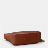 Bolso de hombro en piel troquelada cognac