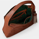 Bolso de hombro en piel troquelada cognac