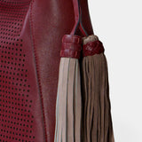 Bolso de hombro en piel troquelada burdeos