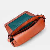 Bandolera en piel cognac