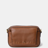 Bandolera pequeña en piel cognac