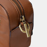 Bandolera pequeña en piel cognac
