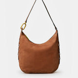 Schultertasche aus cognacfarbenem Veloursleder.