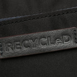 Women's toiletry bag in black recycled materials