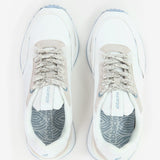 Women's sneaker in white