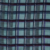 Damentuch aus Wolle mit kleinem Karomuster in Grün.