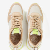 Zapatilla de mujer estilo 'runner' en beige