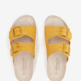 Women's flat suede sandal in amber