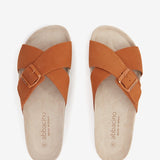 Women's flat buckle sandal in cognac