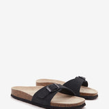 Women's flat buckle sandal in black