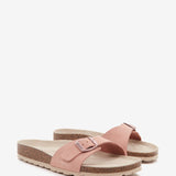 Women's flat buckle sandal in pink