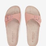 Women's flat buckle sandal in pink