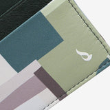 Tarjetero de piel con estampado verde