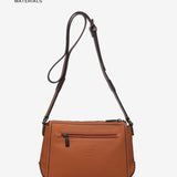 Shoulder bag in cognac recycled materials