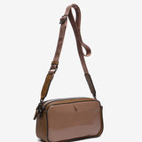 Patent leather shoulder bag in taupe