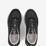 Women's sneaker in black