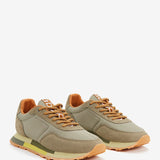 Women's sneaker in green