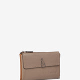 Kleine Lederbörse in Beige.