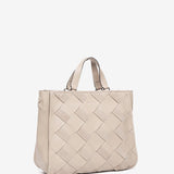 Shopper de piel trenzada en beige