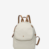 Beige Rucksack aus recycelten Materialien.