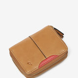 Small wallet in cognac leather