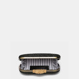 Clutch trenzado en negro