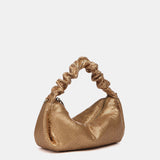 Bolso de mano de malla metálica en dorado