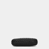 Pochette da festa con stampa geometrica nera