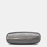Clutch de fiesta metalizado en plata