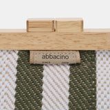 Gestreifter Clutch in Grün