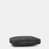 Clutch en terciopelo plateado