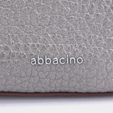 Bolso de mano en plateado