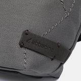 Organizador para bolso en materiales reciclados gris