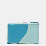 Medium leather wallet in blue tones