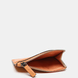 Tarjetero en piel naranja