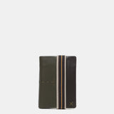 Cartera de hombre de piel con protección RFID en verde