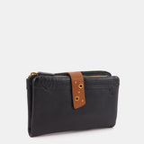 Medium black leather wallet