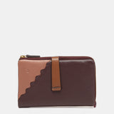 Medium wallet in two-tone burgundy leather