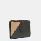 Small wallet in green two-tone leather