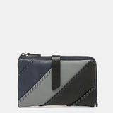 Cartera mediana en piel en tonos azules