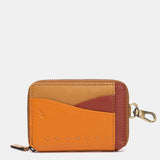 Tarjetero en piel cognac