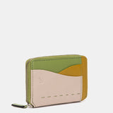 Tarjetero en piel verde