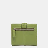 Tarjetero en piel verde