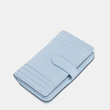 Cartera mediana de piel azul claro