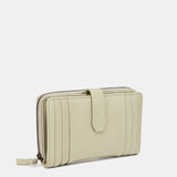 Cartera mediana de piel verde