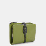 Cartera mediana de piel en verde