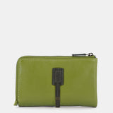 Cartera mediana de piel en verde
