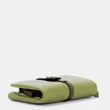Cartera mediana de piel en verde