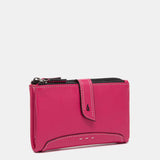 Cartera mediana de piel fucsia
